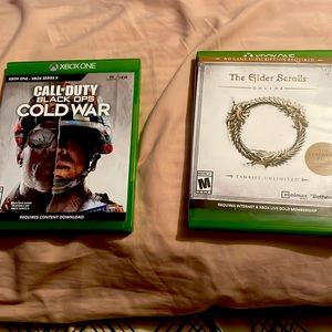 Two xbox games that are in near perfect condition